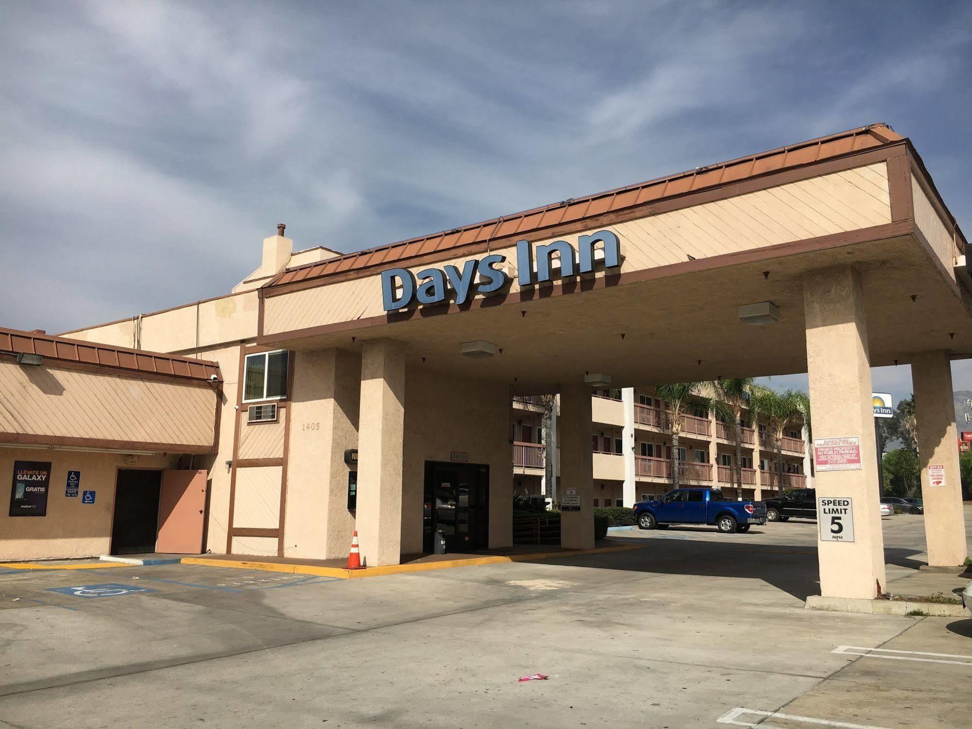 Days Inn By Wyndham Ontario Airport מראה חיצוני תמונה